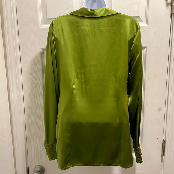 INC International Concepts Blouse Womens Sz 12 100% Silk Green 00.1=A0030 - Picture 2 of 16